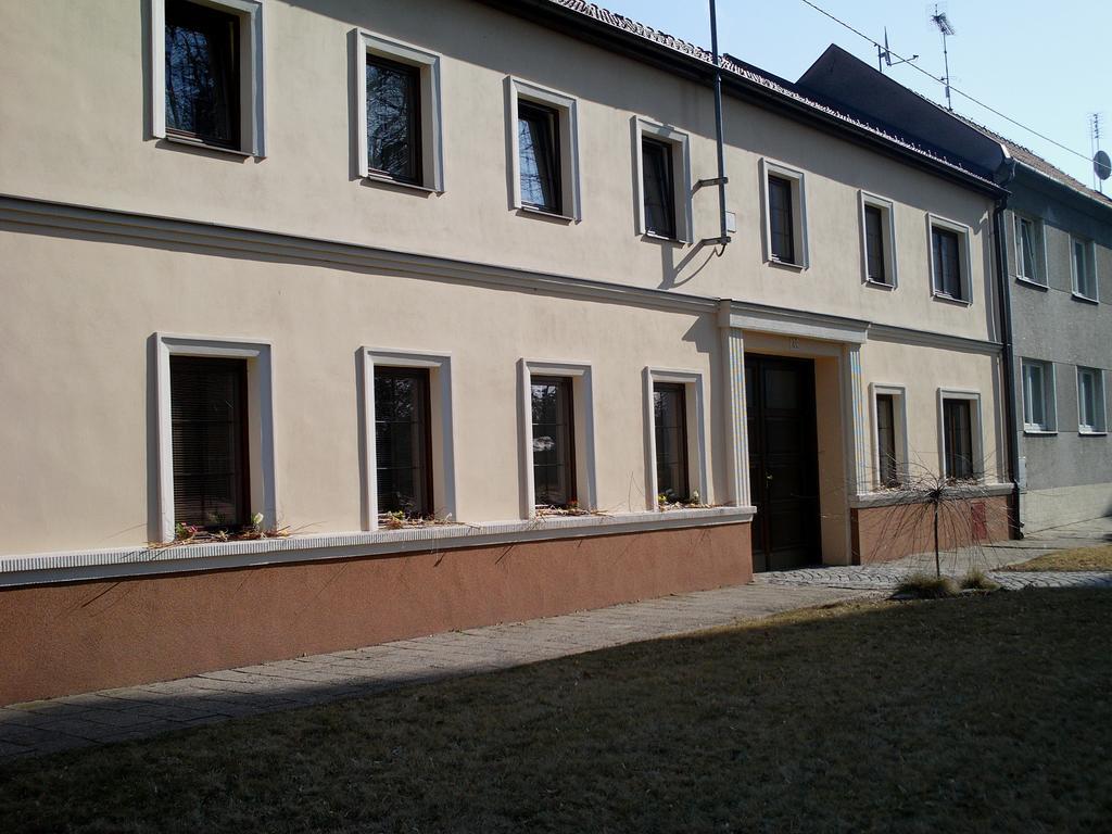 La Ferme De Sissi Apartment Smrzice Екстериор снимка